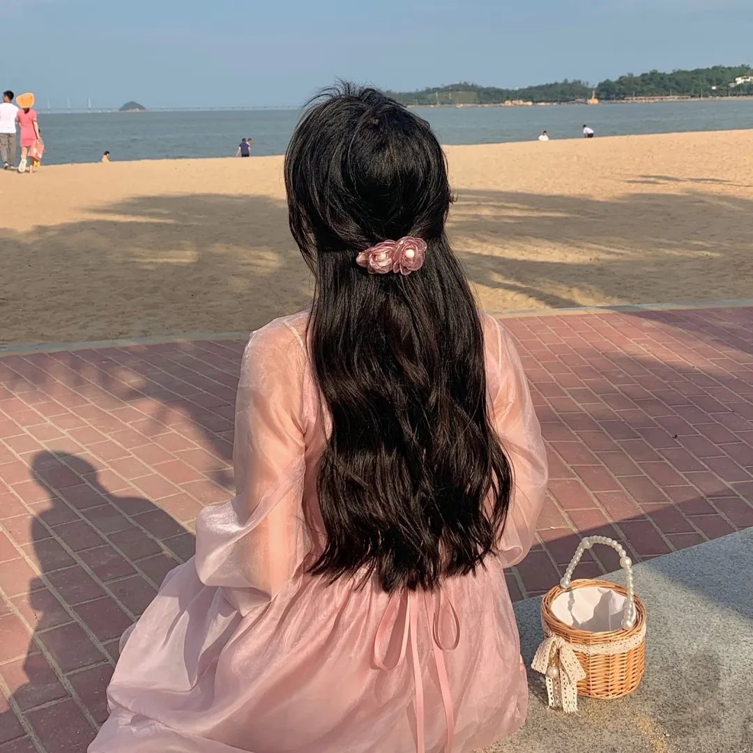 花间一倾城